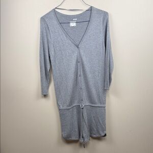 Lemon Women's Gray V-Neck cashmere blend romper large